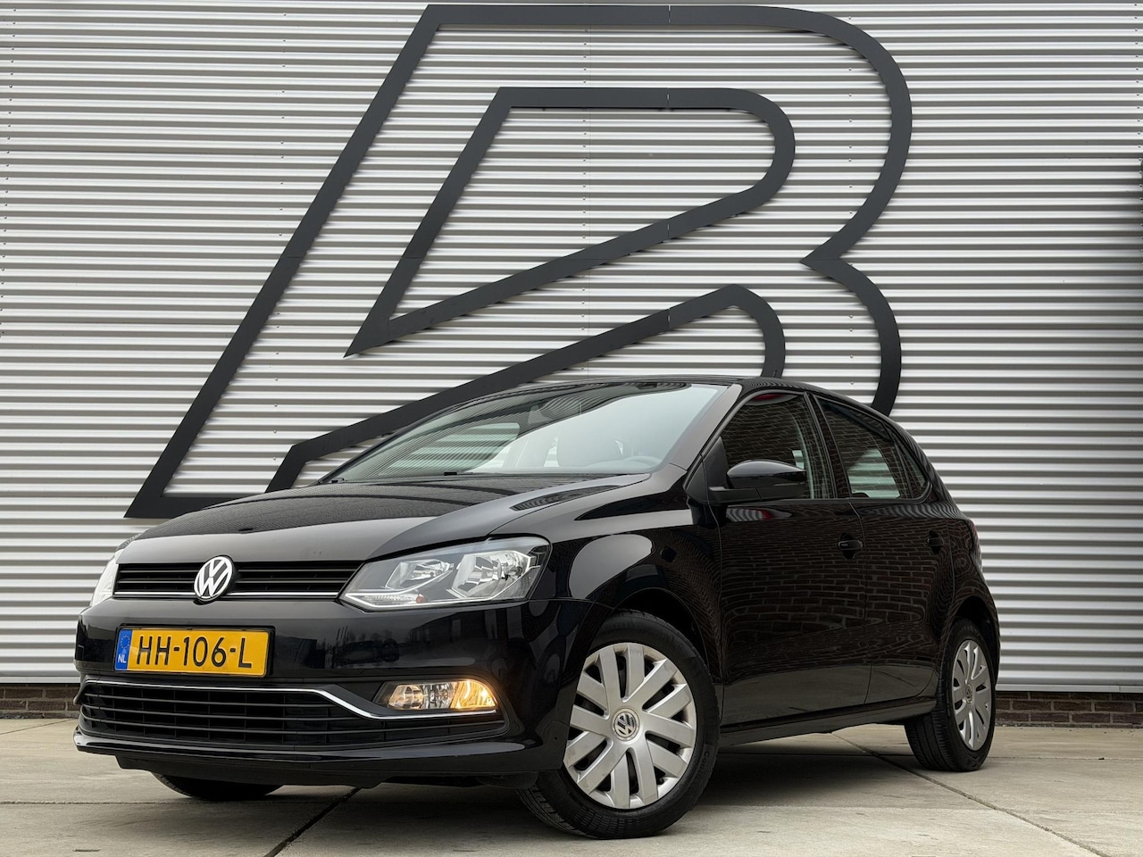 Volkswagen Polo - 1.2 TSI Comfortline 2e Eigenaar,Navi,Airco,Cruise,Trekhaak,N.A.P,APK tot 11-2026 - AutoWereld.nl