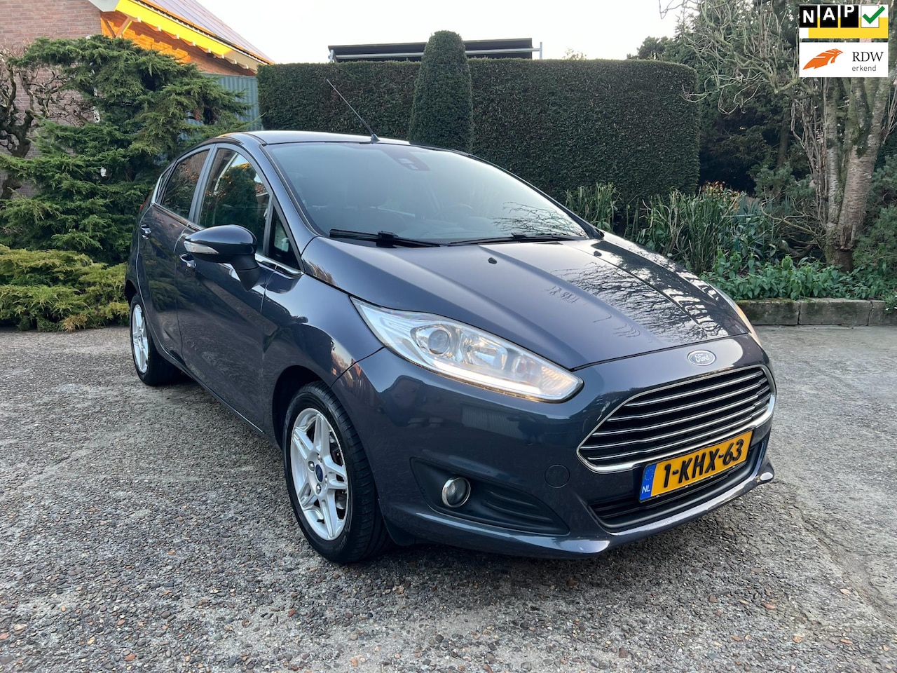 Ford Fiesta - 1.0 Titanium 1.0 Titanium, Navi, PDC, CruiseControl, Zeer nette auto! - AutoWereld.nl
