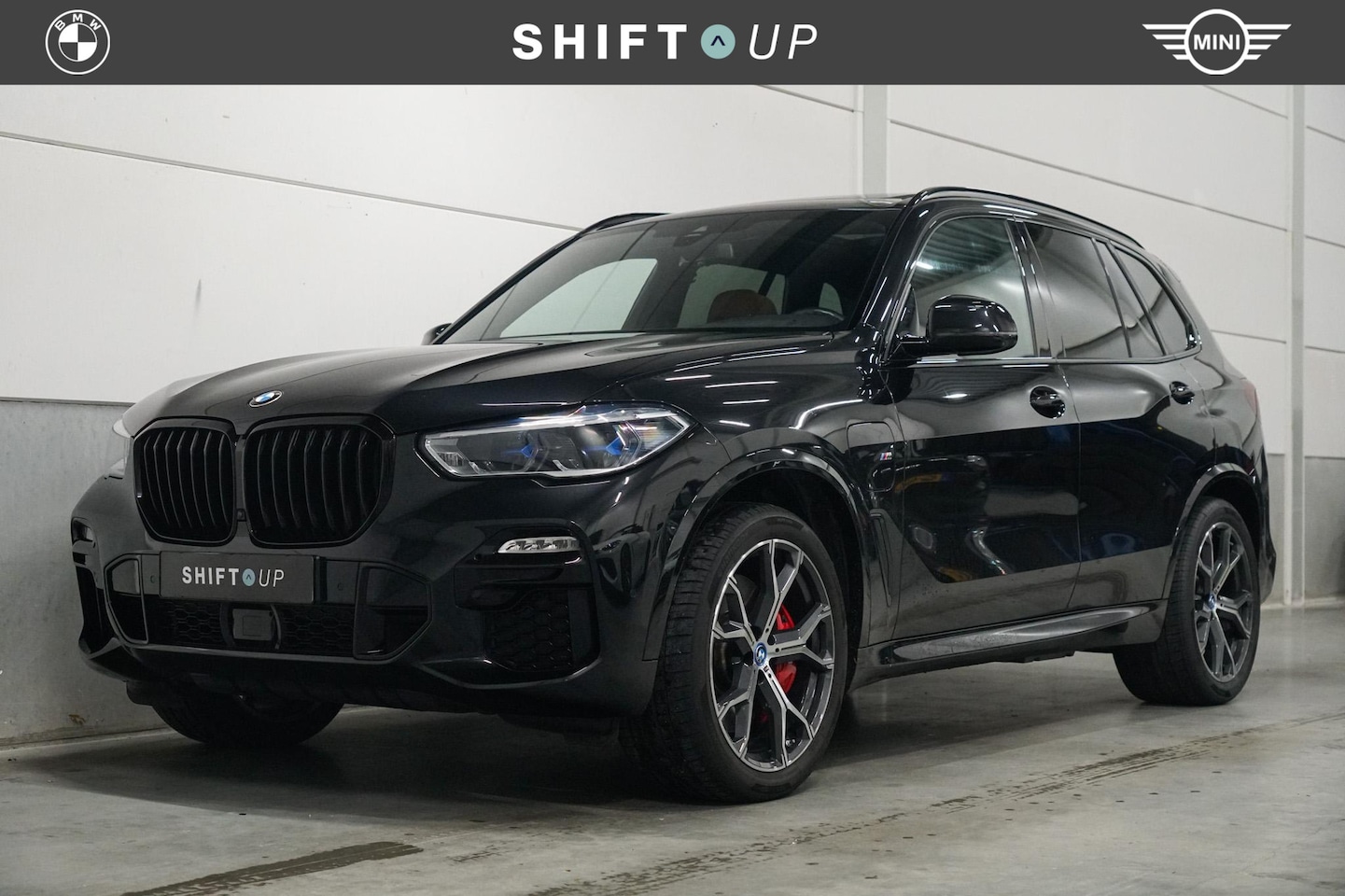 BMW X5 - xDrive45e M-Sport | Panoramadak | Head Up | Tartufo leder | Laser - AutoWereld.nl