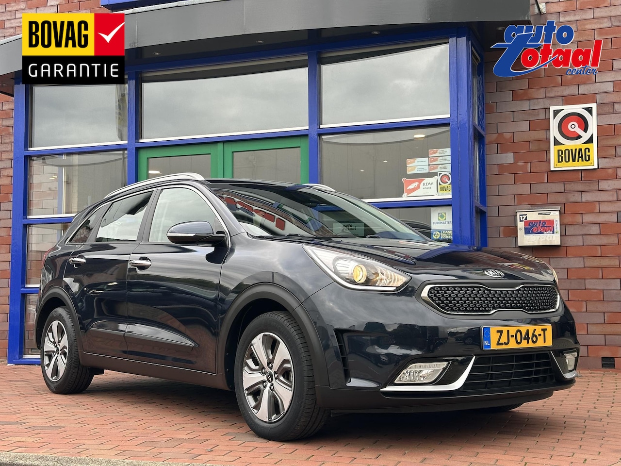 Kia Niro - 1.6 GDi Hybrid DynamicLine | Navi | Airco | Lage tellerstand - AutoWereld.nl
