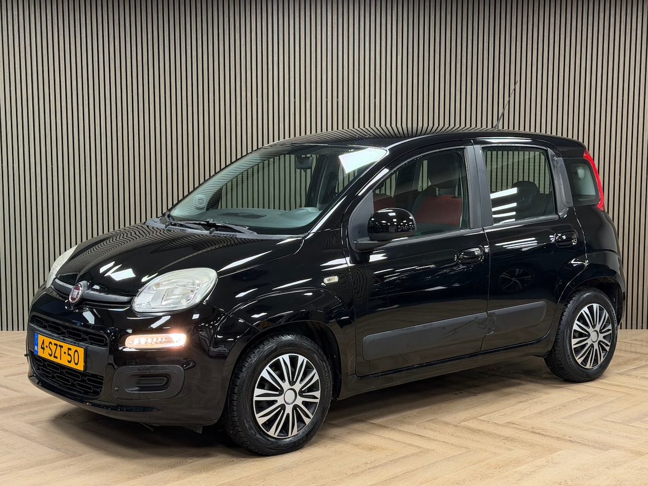 Fiat Panda - 0.9 TwinAir Edizione Cool NAP AIRCO ELEC RAMEN CITY STUURBEKRACHTIGING - AutoWereld.nl