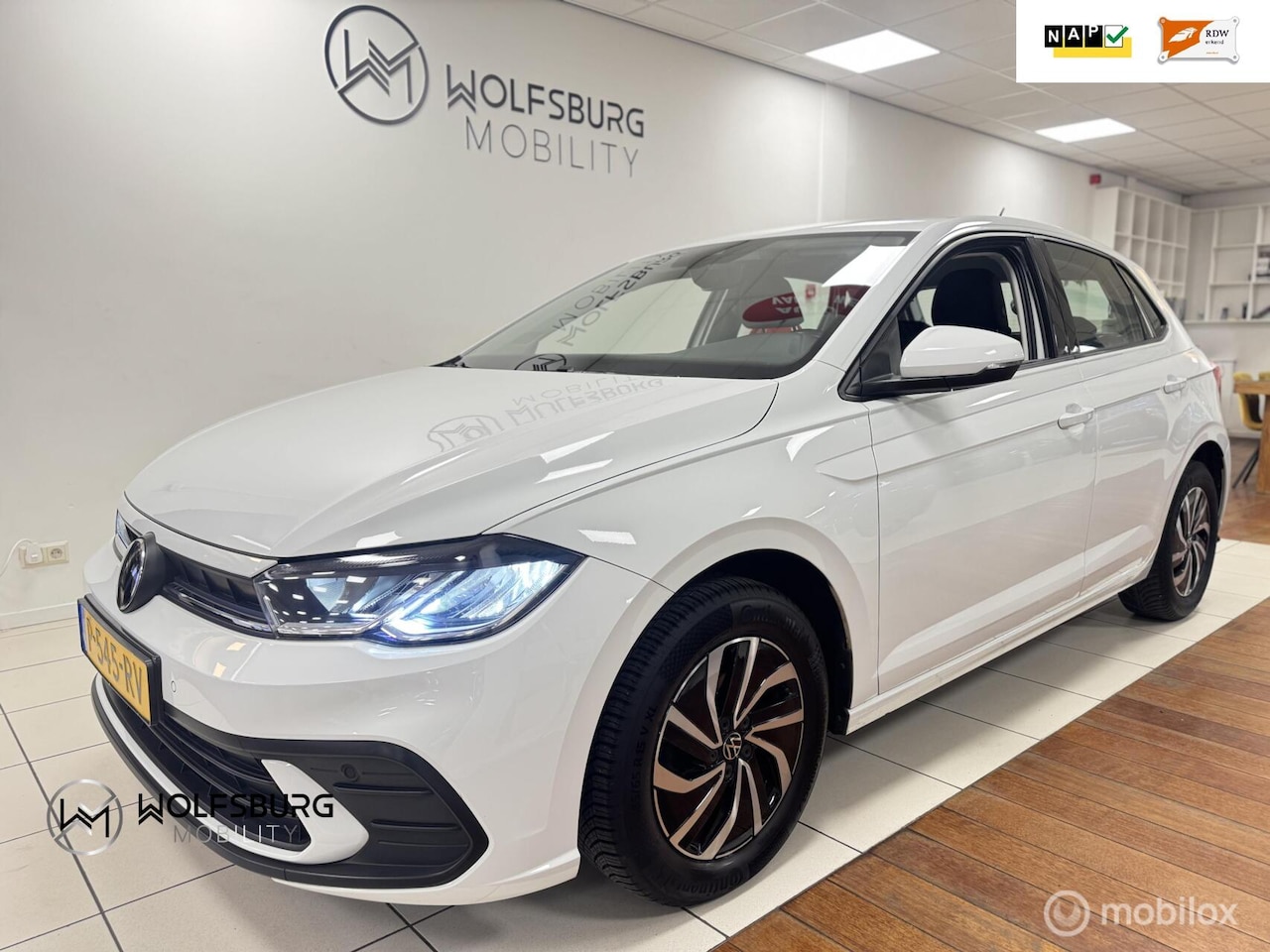 Volkswagen Polo - 1.0 TSI Life Business |Adaptive C.C.|Nav.|Digi. Dash.|Park. Sens.|Nap - AutoWereld.nl