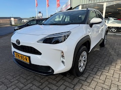 Toyota Yaris Cross - 1.5 Hybrid 115 Active RIJKLAAR MET GARANTIE