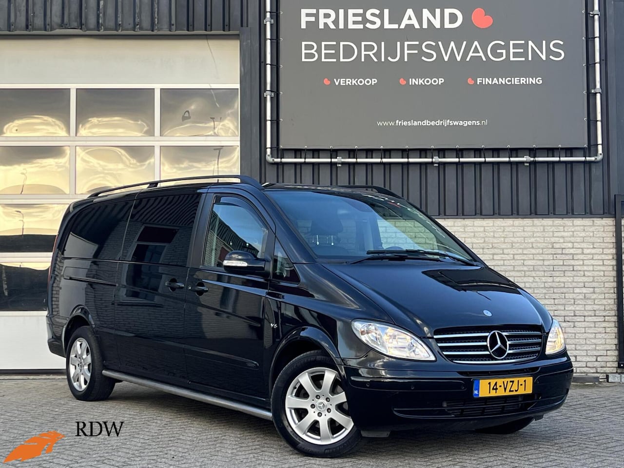 Mercedes-Benz Viano - 3.0 CDI V6 204pk MARGE Extra Lang Dubbele Cabine Trekhaak/Leder/Luchtvering/Navi - AutoWereld.nl