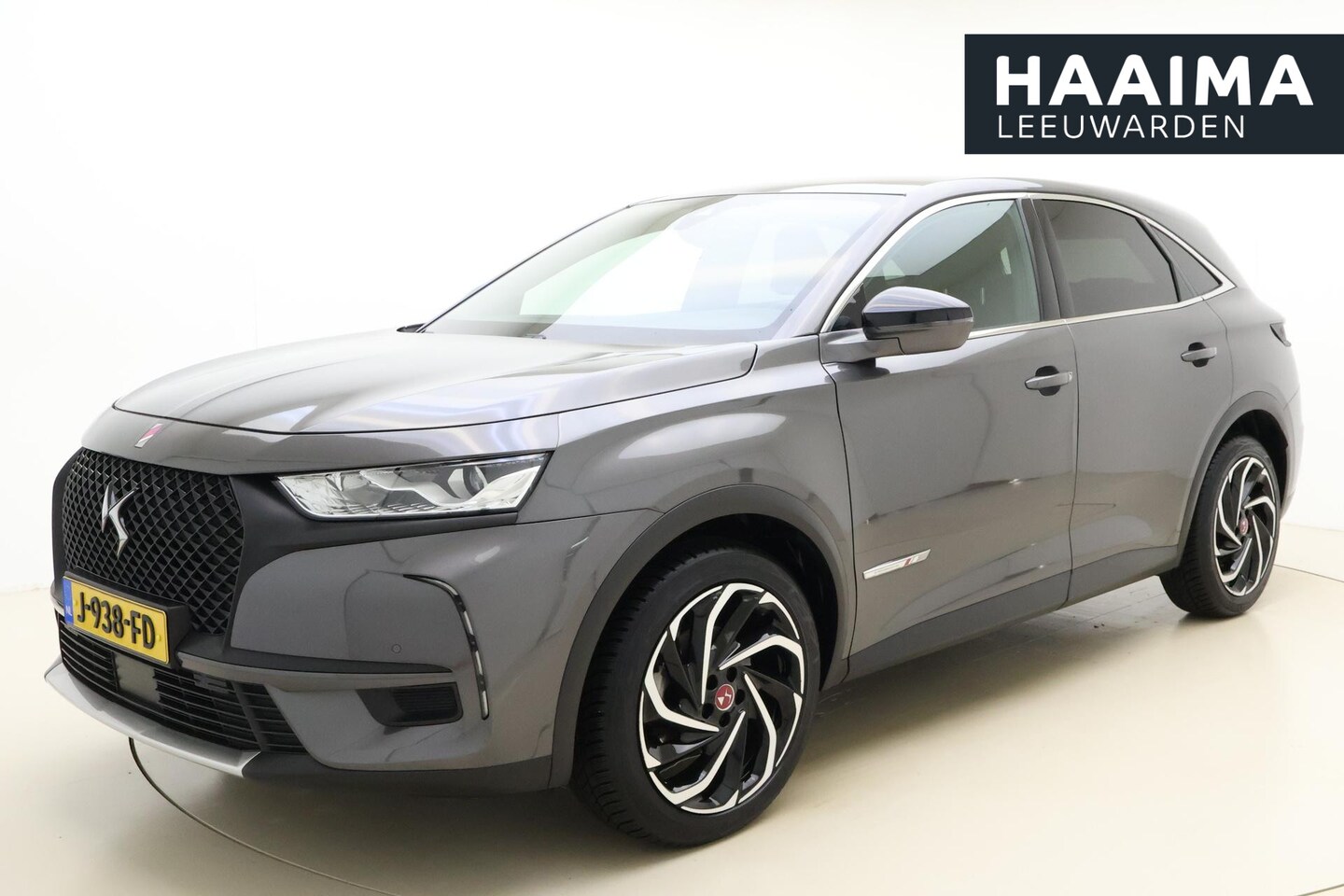 DS 7 Crossback - 1.2 PureTech Performance Line 130 PK | Handgeschakeld | Alcantara bekleding | Camera | Par - AutoWereld.nl