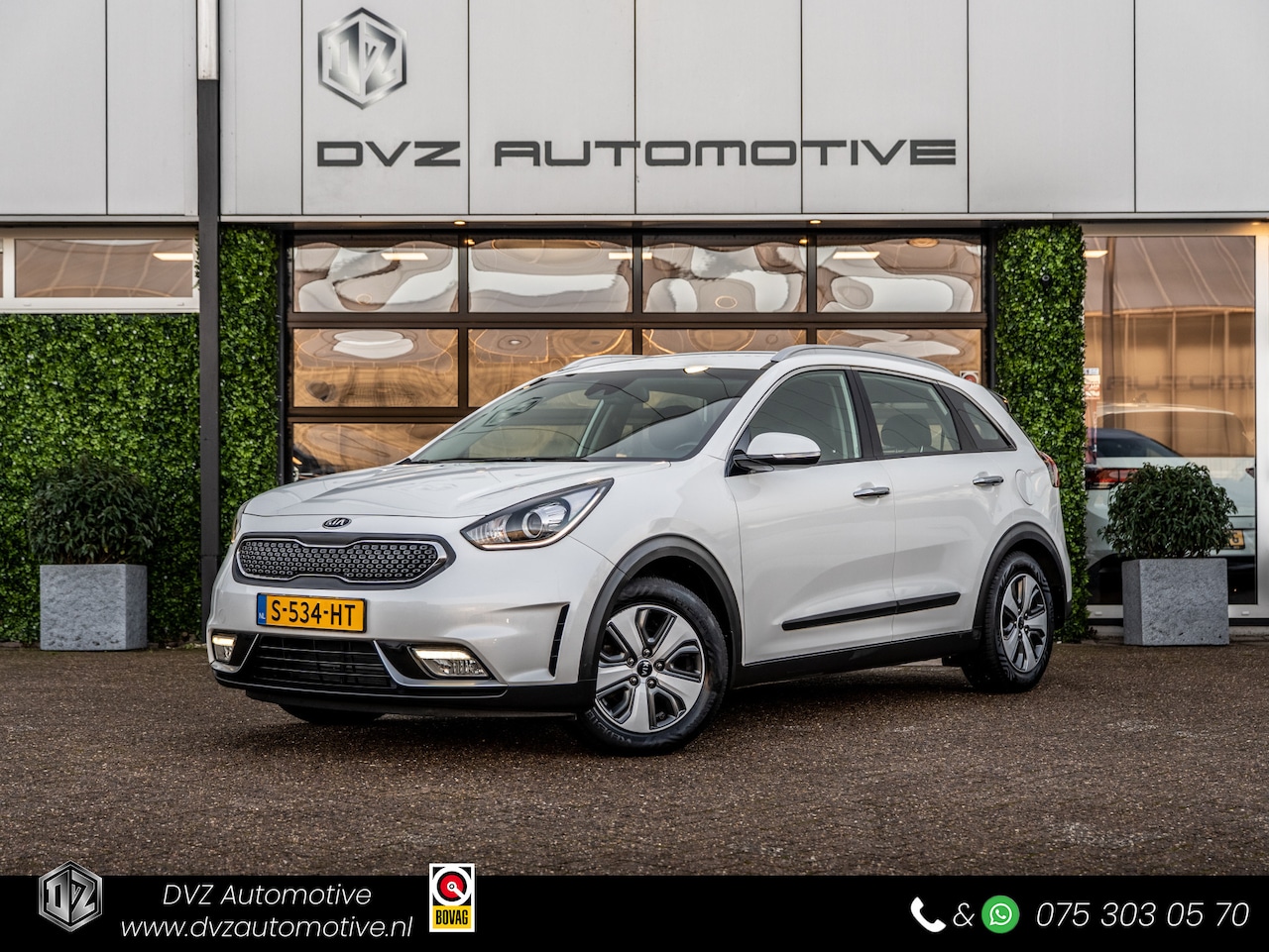 Kia Niro - 1.6 GDi Hybrid DynamicLine Carplay | Navi | Camera | Trekhaak | - AutoWereld.nl