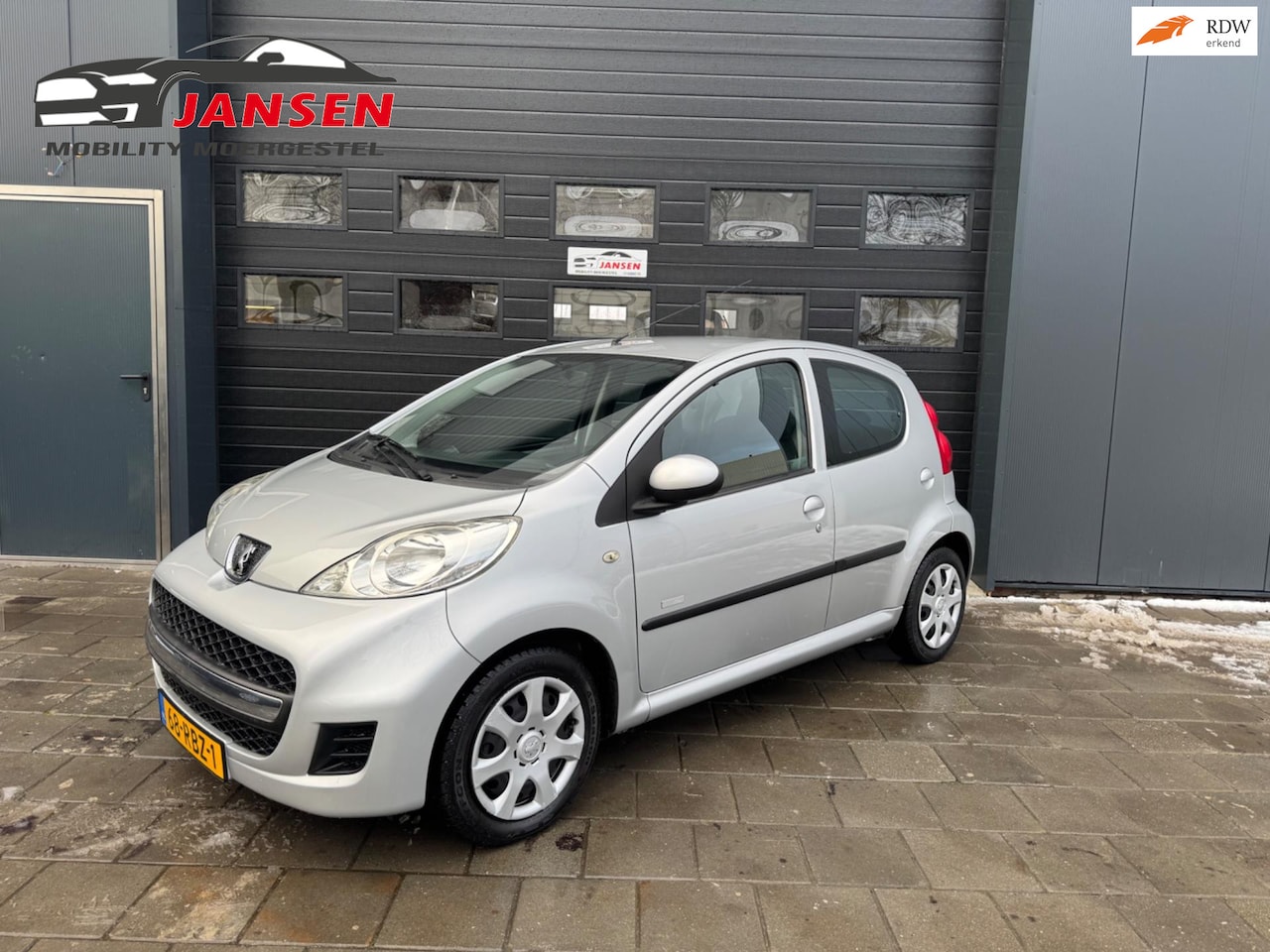 Peugeot 107 - 1.0-12V Millesim 200 | 5 deurs | Airco | Nette auto - AutoWereld.nl