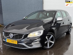 Volvo V60 - 2.0 D4 Business Sport R-DESIGN/AUTO./LEDER/NAVI/PDC/NAP