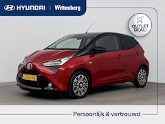 Toyota Aygo - 1.0 VVT-i x-clusiv Aut. | Nu 15399, - | Leer | Two tone | Lm-wielen | Camera |