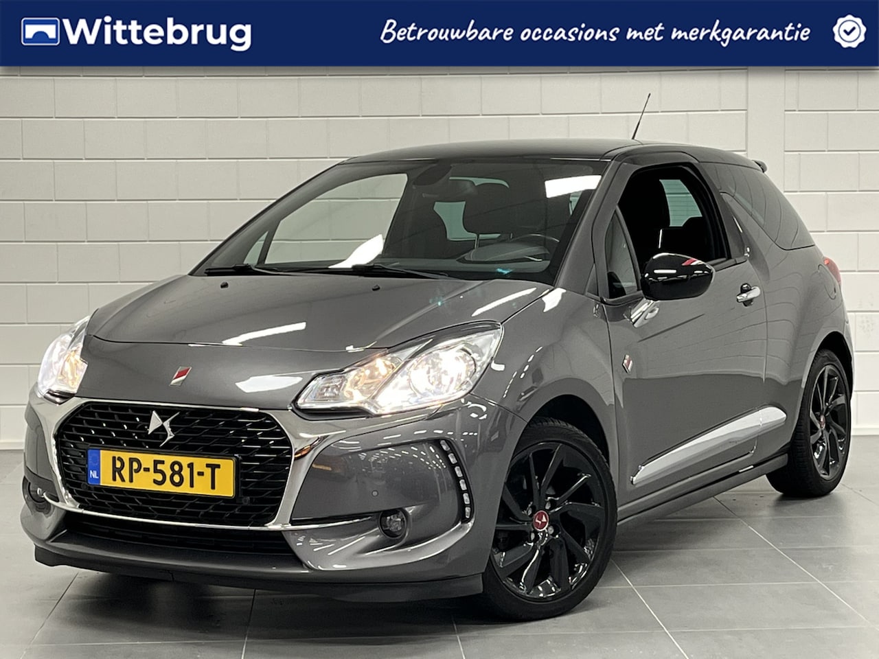 DS 3 - 1.2 110PK PureTech Performance Line | NAVIGATIE | PARKEERCAMERA | SPORTIEF! - AutoWereld.nl