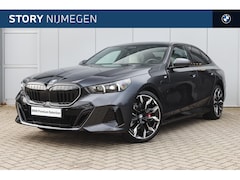 BMW 5-serie - 550e xDrive M Sport Automaat / Trekhaak / Bowers & Wilkins / Adaptief onderstel profession