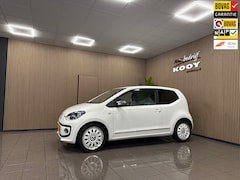 Volkswagen Up! - 1.0 White Up BlueMotion * 44.661 km + NAP / Navigatie / Cruise control / NL Auto
