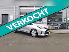 Toyota Yaris - 1.5 Hybrid Aspiration/Achteruitrij camera/cruise/Nl Auto/