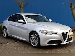 Alfa Romeo Giulia - 2.0T Super
