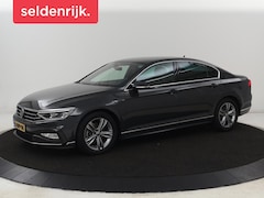 Volkswagen Passat - 1.5 TSI R-Line | Nappaleder | Stoelverwarming | Camera | Carplay | Massage | Memory | Side