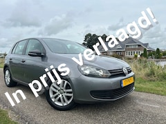 Volkswagen Golf - 1.2 TSI BlueMotion 105 PK Trekhaak / Lichtmetalen velgen / Airco / Topstaat