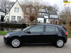 Volkswagen Golf - 1.2 TSI 105pk Trendline 5-deurs Cruise Clima Navi Zuinig