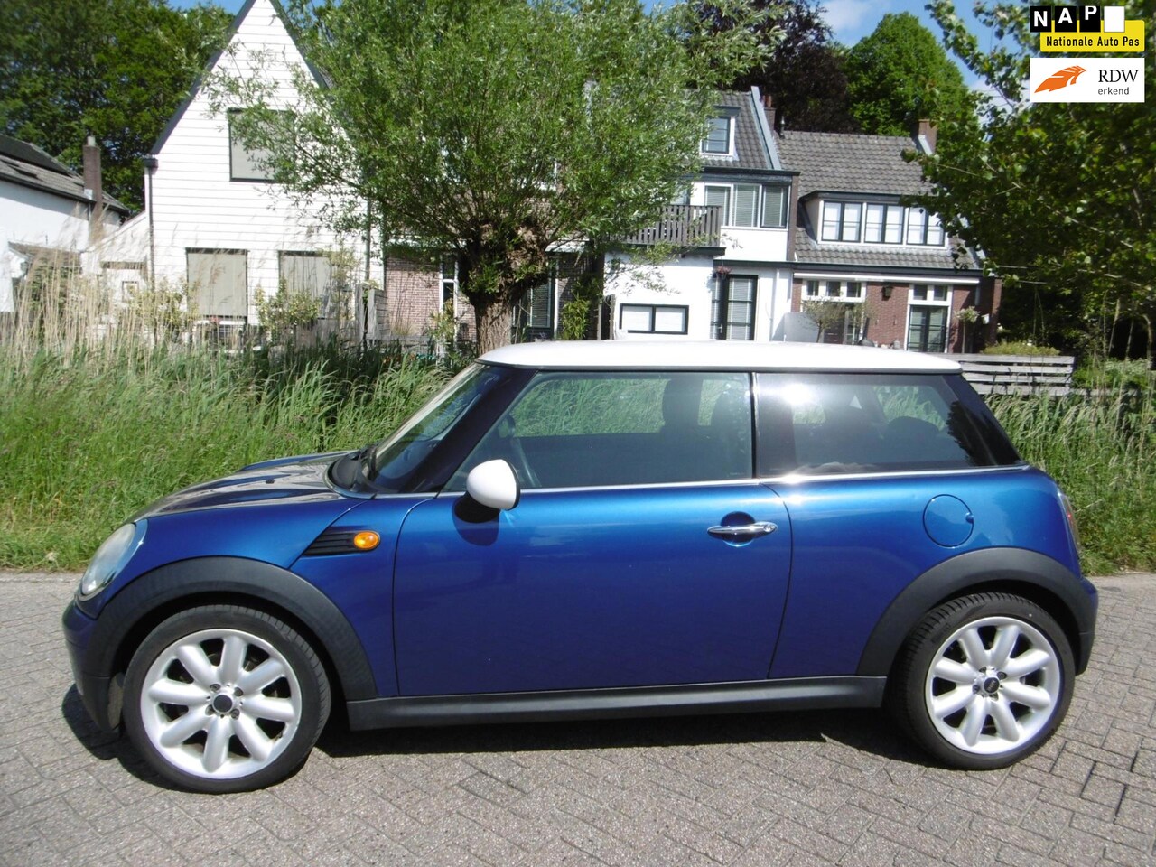 MINI Cooper - Mini 1.6 Pepper 120pk Airco Onderhoudshistorie Geen import - AutoWereld.nl