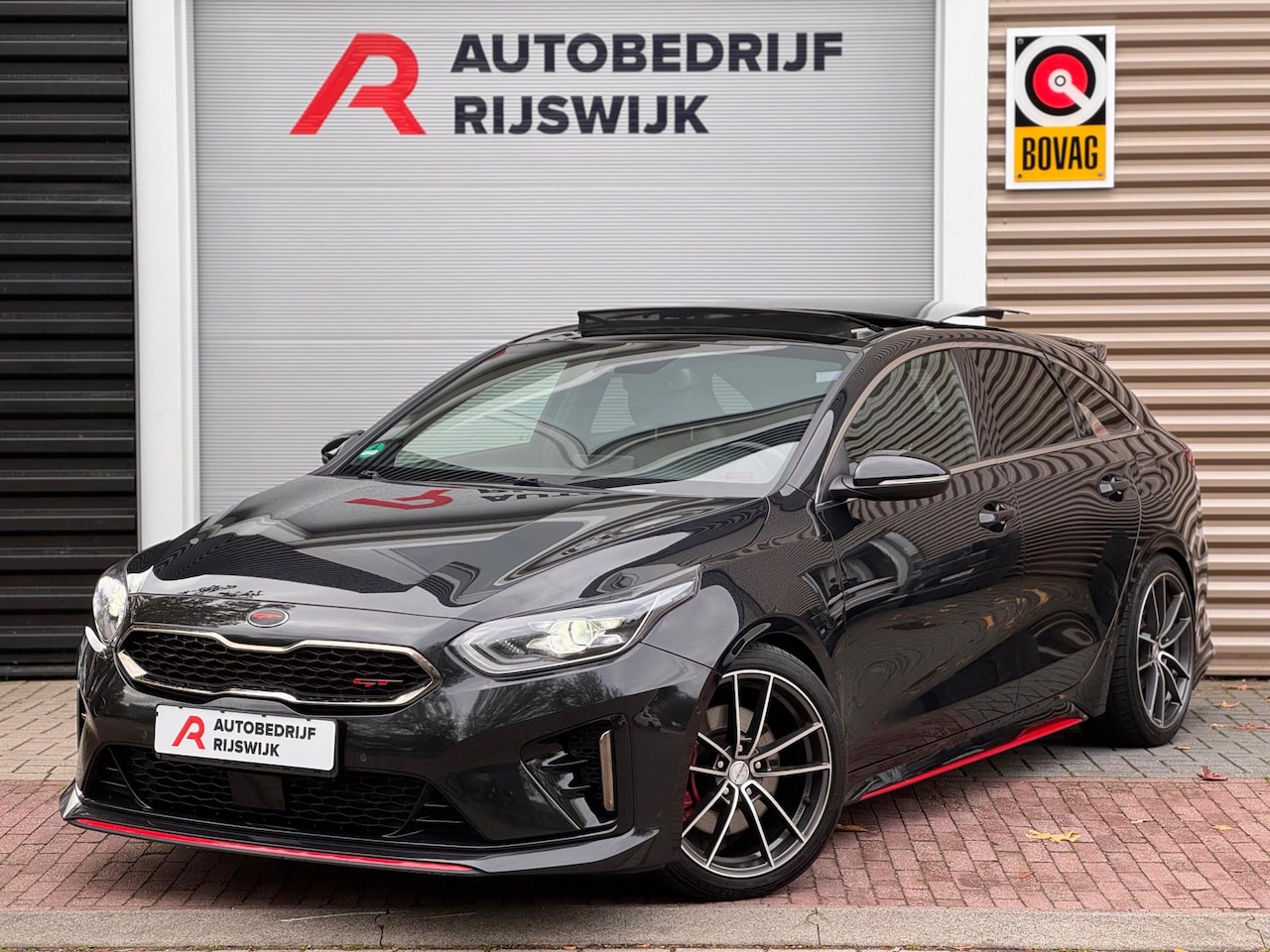 Kia Pro cee'd - 1.6 T-GDI GT Line Pano/Memory/JBl/Camera - AutoWereld.nl