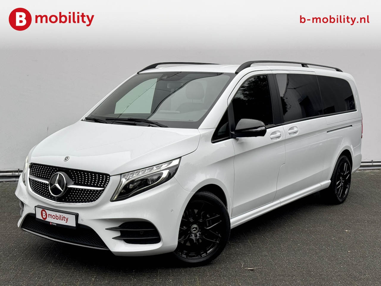 Mercedes-Benz V-klasse - 300d Extra Lang DC AMG Avantgarde Edition Distronic | Burmester | Leer | 360 Camera | Trek - AutoWereld.nl
