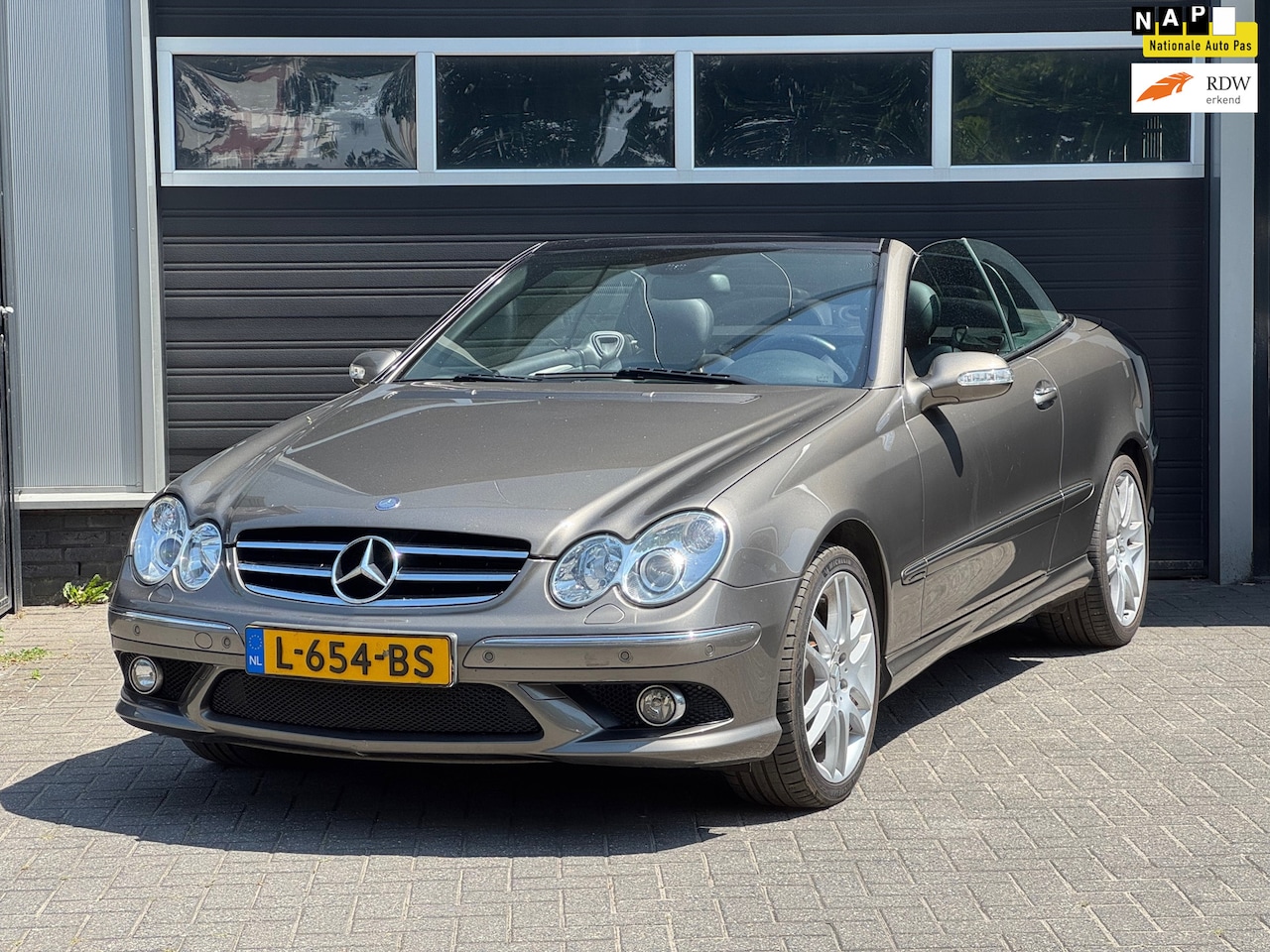 Mercedes-Benz CLK-klasse Cabrio - 200 K. Elegance Cabrio, Navi, Xenon/Led, Cruise, Climate Control, - AutoWereld.nl