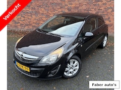 Opel Corsa - 1.4 BlitZ/ Navi/ PDC/ Cruise Control