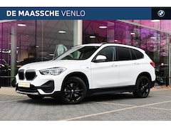 BMW X1 - xDrive25e High Executive Automaat / Panoramadak / Achteruitrijcamera / Comfort Access / LE