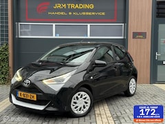 Toyota Aygo - 1.0 VVT-i x-joy Zwart Nap 5DRS Carplay Airco
