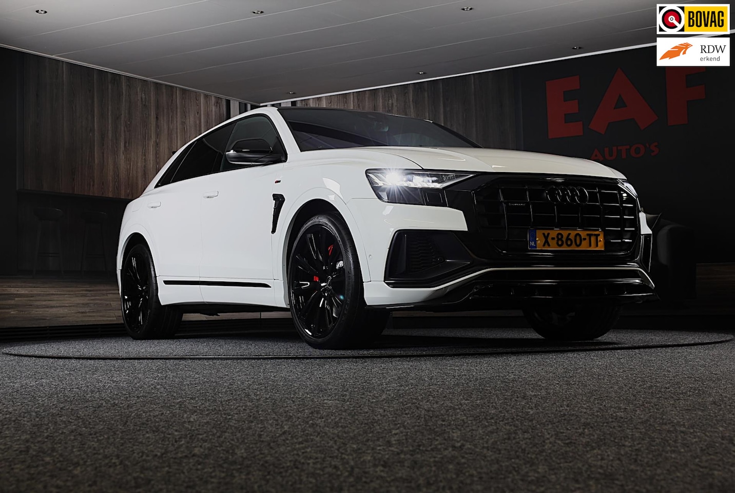 Audi Q8 - 55 TFSI e Quattro S Line / B & O / Camera / F1 / Cruise Control / Sfeerverlichting / Dig C - AutoWereld.nl