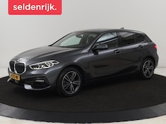 BMW 1-serie - 118i Executive | Sport Line | Camera | Carplay | Sportstoelen | Live Cockpit | Navigatie |
