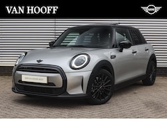 MINI Cooper - Hatchback Classic Automaat / Panoramadak / Sportstoelen / Achteruitrijcamera / Comfort Acc