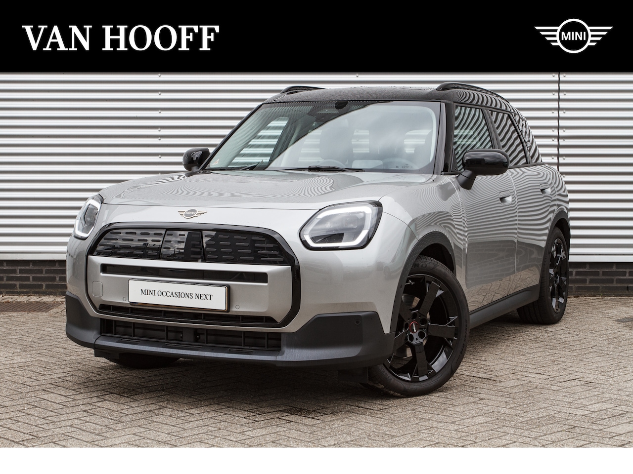 MINI Countryman - E / Classic / Pakket M Plus / 18" Asteroid Spoke - AutoWereld.nl