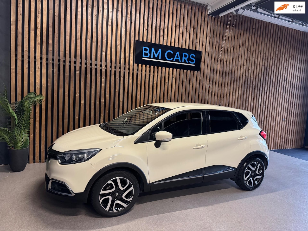 Renault Captur - 1.2 TCe Dynamique AUTOMAAT, MOTOR NOT GOOD! - AutoWereld.nl