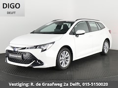 Toyota Corolla Touring Sports - Hybrid 140 Business | Stuur-/Stoelverwarming | Parkeersensoren | Apple Carplay & AndriodAU