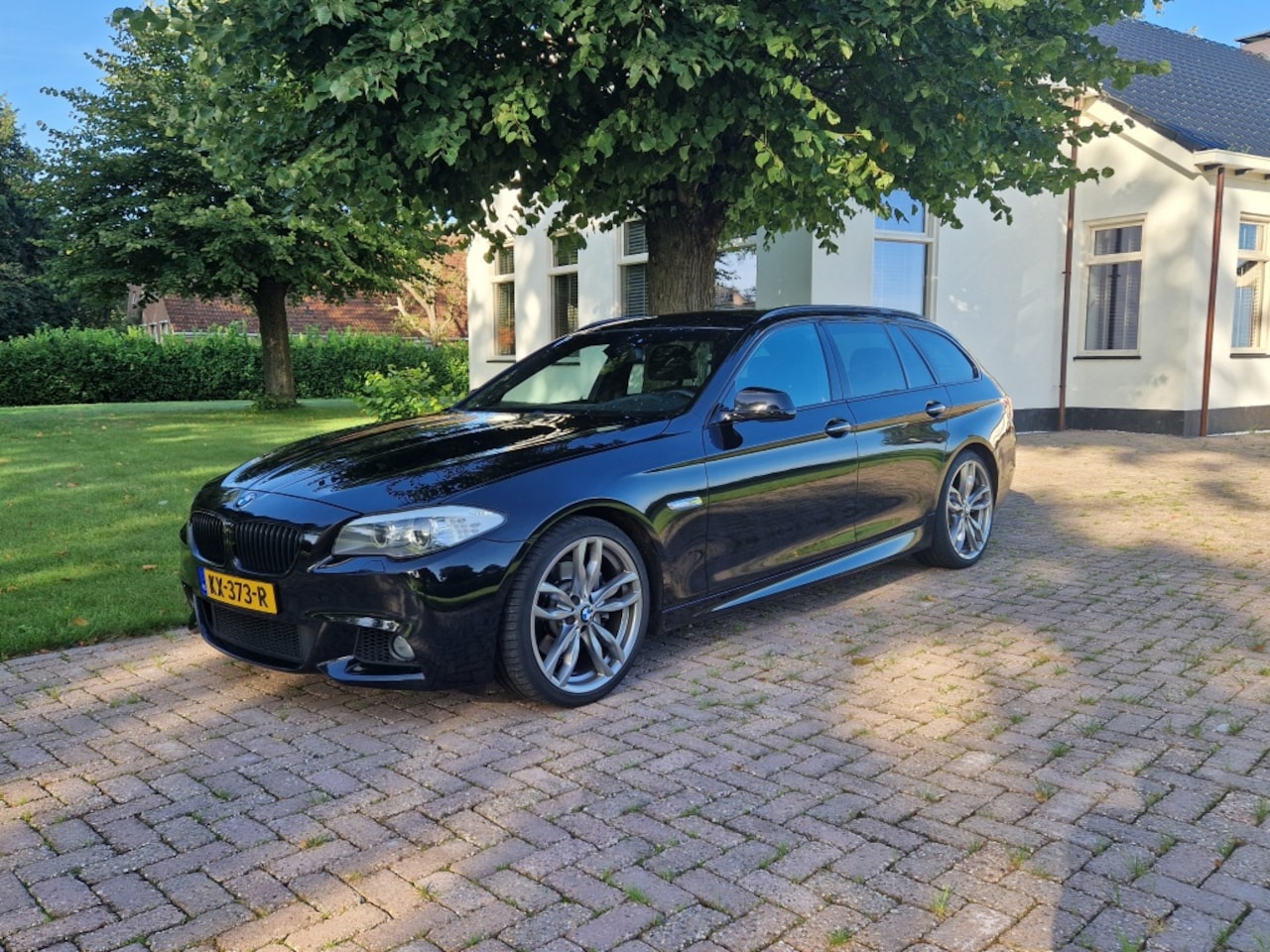 BMW 5-serie Touring - 530d Executive 530d Executive - AutoWereld.nl
