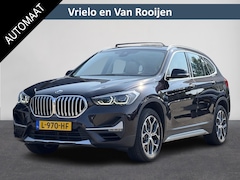 BMW X1 - sDrive20i High Executive Edition | Trekhaak | Pano | Navigatie | LED | Airco-Ecc | LM-Velg