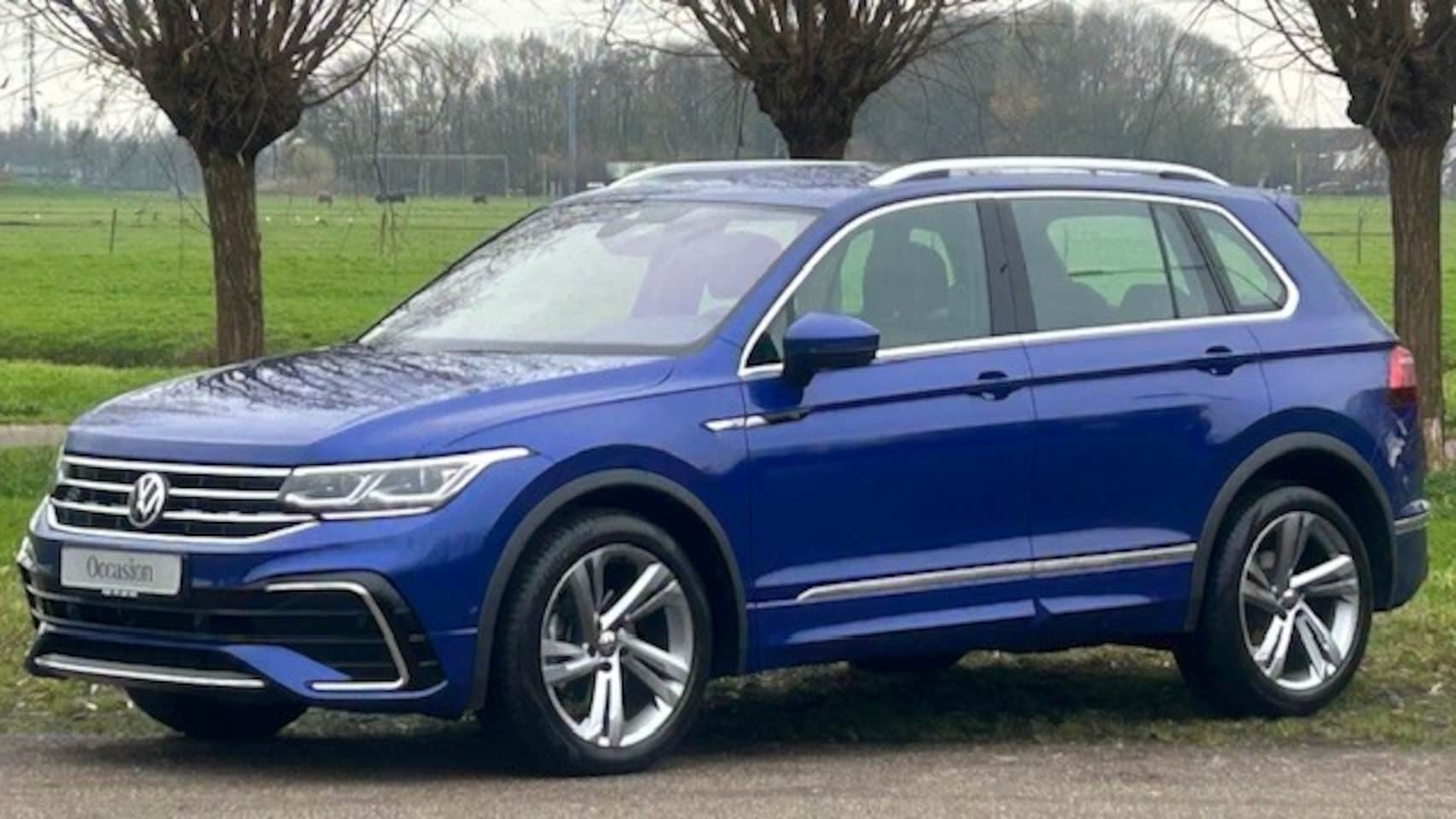 Volkswagen Tiguan - 1.5 TSI R-Line AUTOMAAT 26.000KM!! 1E EIGENAAR!! NAVIGATIE, APPLE CARPLAY, DAB RADIO, STUU - AutoWereld.nl