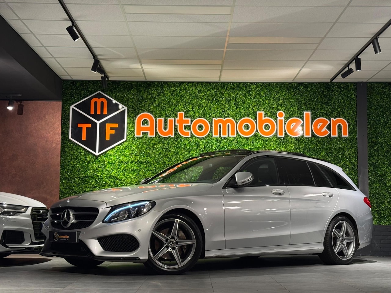 Mercedes-Benz C-klasse Estate - 200 CDI AMG Night ed. |PANO|CAMERA|BOMVOL|Org.NL - AutoWereld.nl