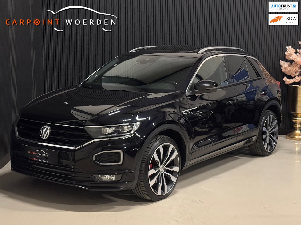 Volkswagen T-Roc - 2.0 TSI 4Motion 3X R-LINE | PANO | VIRTUAL | CAMERA - AutoWereld.nl