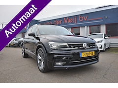 Volkswagen Tiguan - 1.5 TSI ACT Highline Business R , VIRTUAL COCKPIT , TREKHAAK , PANODAK , CLIMATR , LED KOP