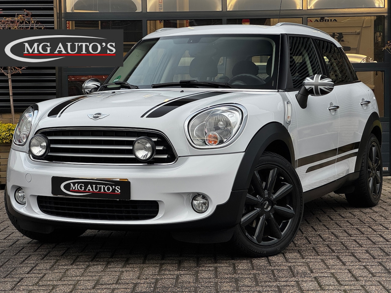MINI Countryman - Mini 1.6 Cooper Pepper | Trekhaak | Navigatie | Cruise Control | Climate Control | Parkeer - AutoWereld.nl