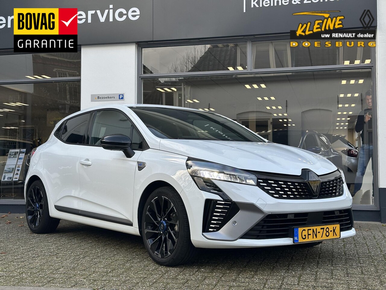 Renault Clio - V 1.6 E-Tech Full Hybrid 145 esprit Alpine | Dealeronderhouden | Lage kilometerstand!! | S - AutoWereld.nl