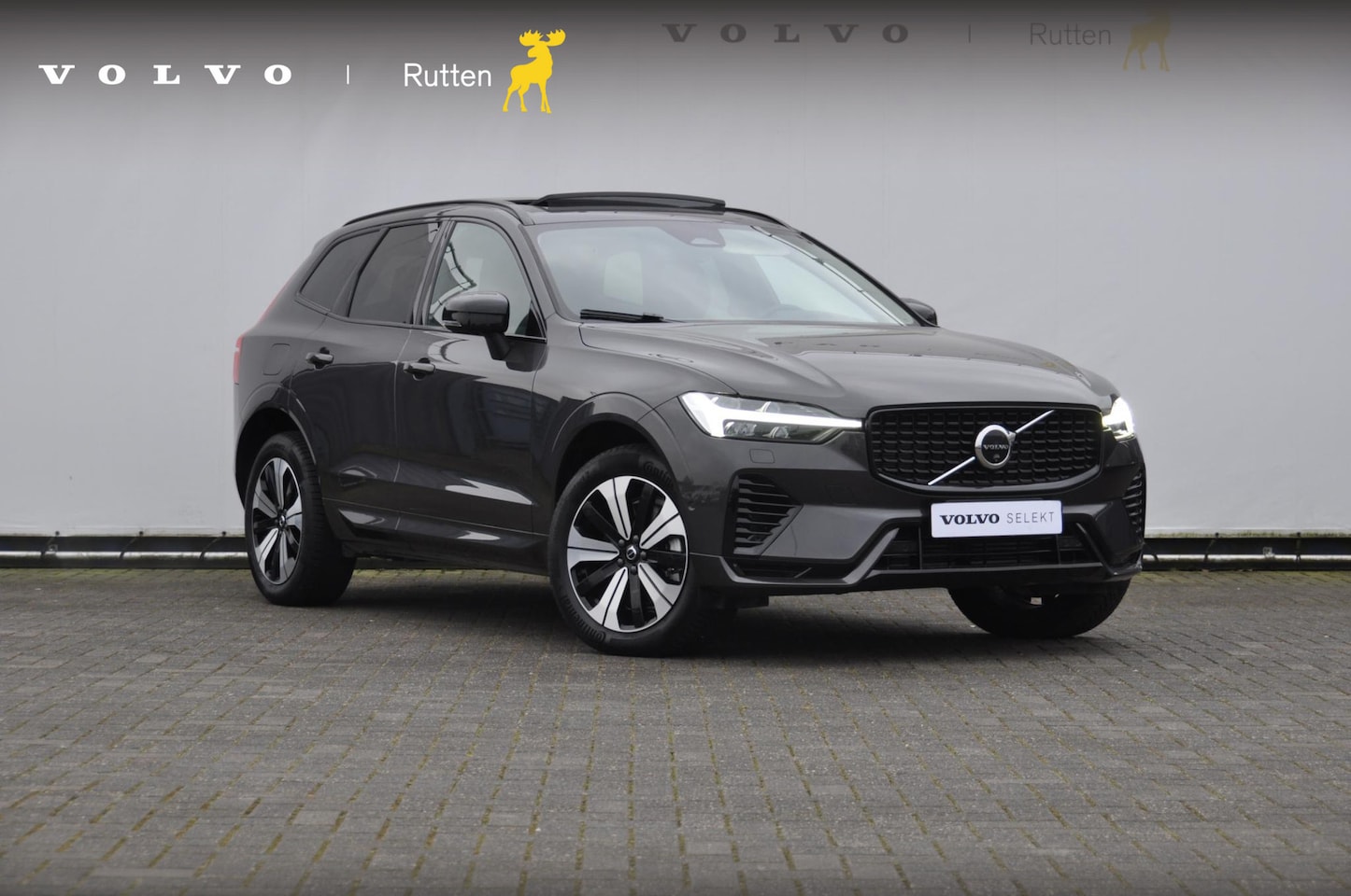 Volvo XC60 - T6 350PK Automaat Plug-in hybrid AWD Plus Dark Long range / Adaptieve cruise control / Pan - AutoWereld.nl