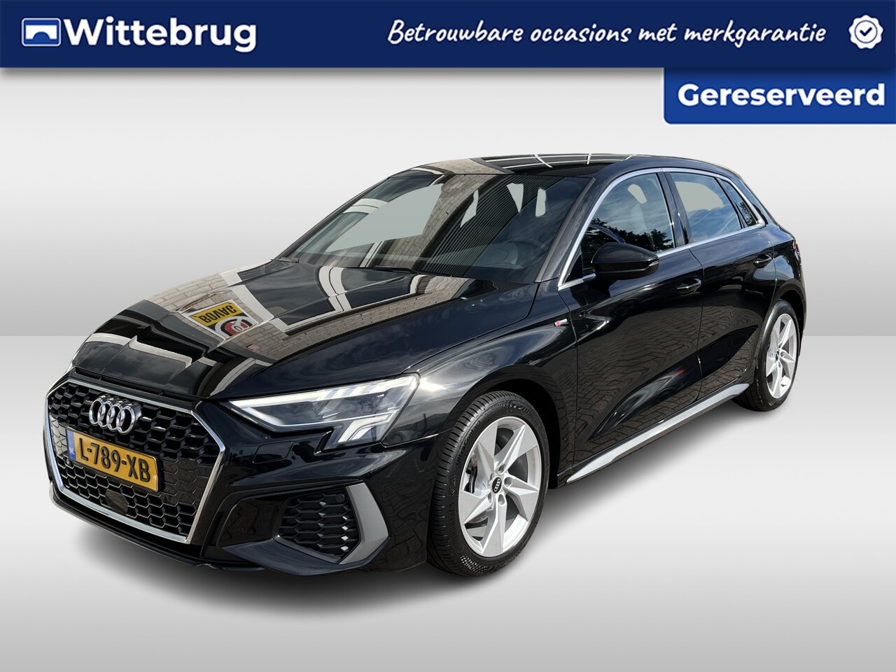Audi A3 Sportback - 30 TFSI S-Line / AUTOMAAT/ 2X S-LINE / PARK. SENSOREN/ CRUISE/ LED/ KEYLESS/ SMARTPHONE IN - AutoWereld.nl