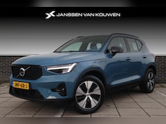 Volvo XC40 - 1.5 T4 Recharge Plus Dark SOH 99, 75% / Stuur+Stoelverwarming /Navi / Adaptieve Cruise / B