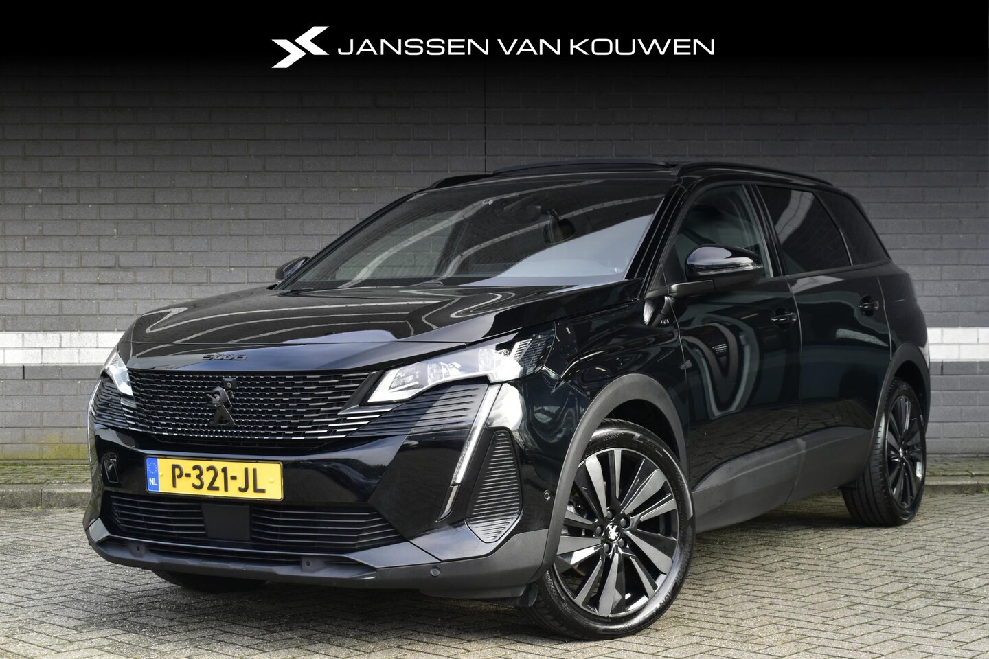 Peugeot 5008 - 1.6 PureTech GT Pack Business / Pano / 7 persoons / Focal / 360 Camera / Trekhaak / 19 "Ve - AutoWereld.nl