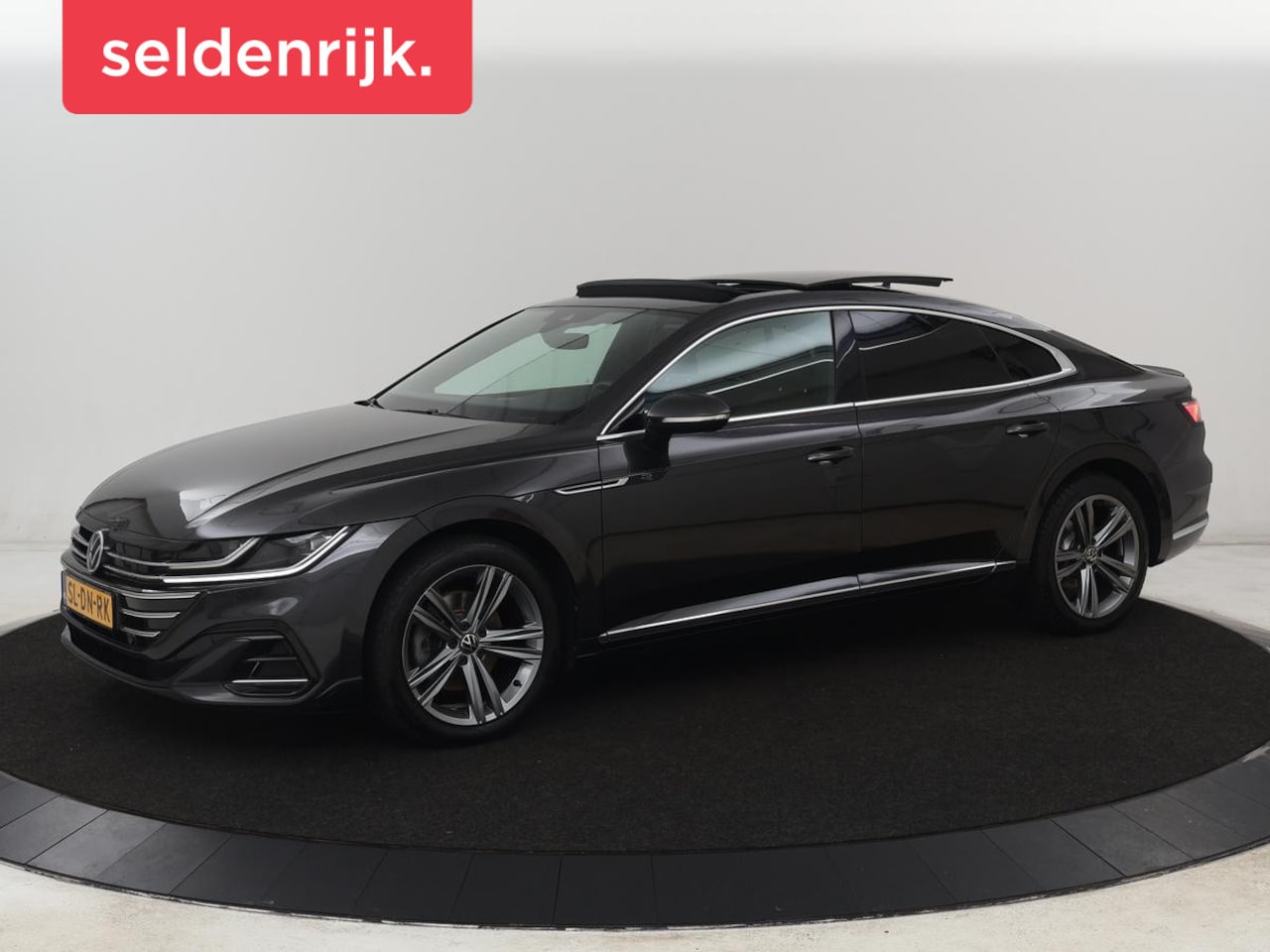 Volkswagen Arteon - 1.4 TSI eHybrid R-Line Business | Panoramadak | Trekhaak wegklapbaar | Camera | Stoel & St - AutoWereld.nl