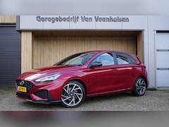 Hyundai i30 - 1.5 T-GDi 160pk N Line Navi LED 18inch LM Keyless Groot scherm A-Camera *Sunset Red Metall