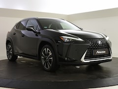 Lexus UX - 250h Premium Edition | Leder | PDC V+A | Stoelverwarming