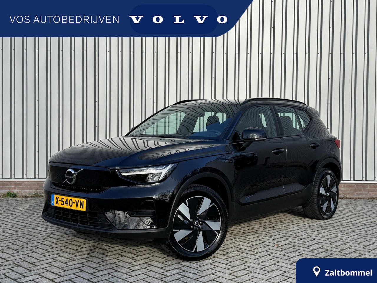 Volvo XC40 - Single Motor Extended Range Core 82 kWh | ALL-SEASON banden | Trekhaak | - AutoWereld.nl